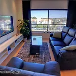 Daire Alpha - 2 Bedrooms, Private Rooftop Patio With Hot Tub, Bbq And View *