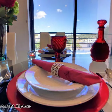 Alpha - 2 Bedrooms, Private Rooftop Patio With Hot Tub, Bbq And View Apartmán Ferragudo (Faro)