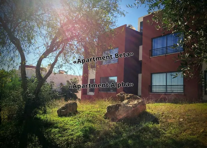 Apartman Alpha - 2 Bedrooms, Private Rooftop Patio With Hot Tub, Bbq And View *